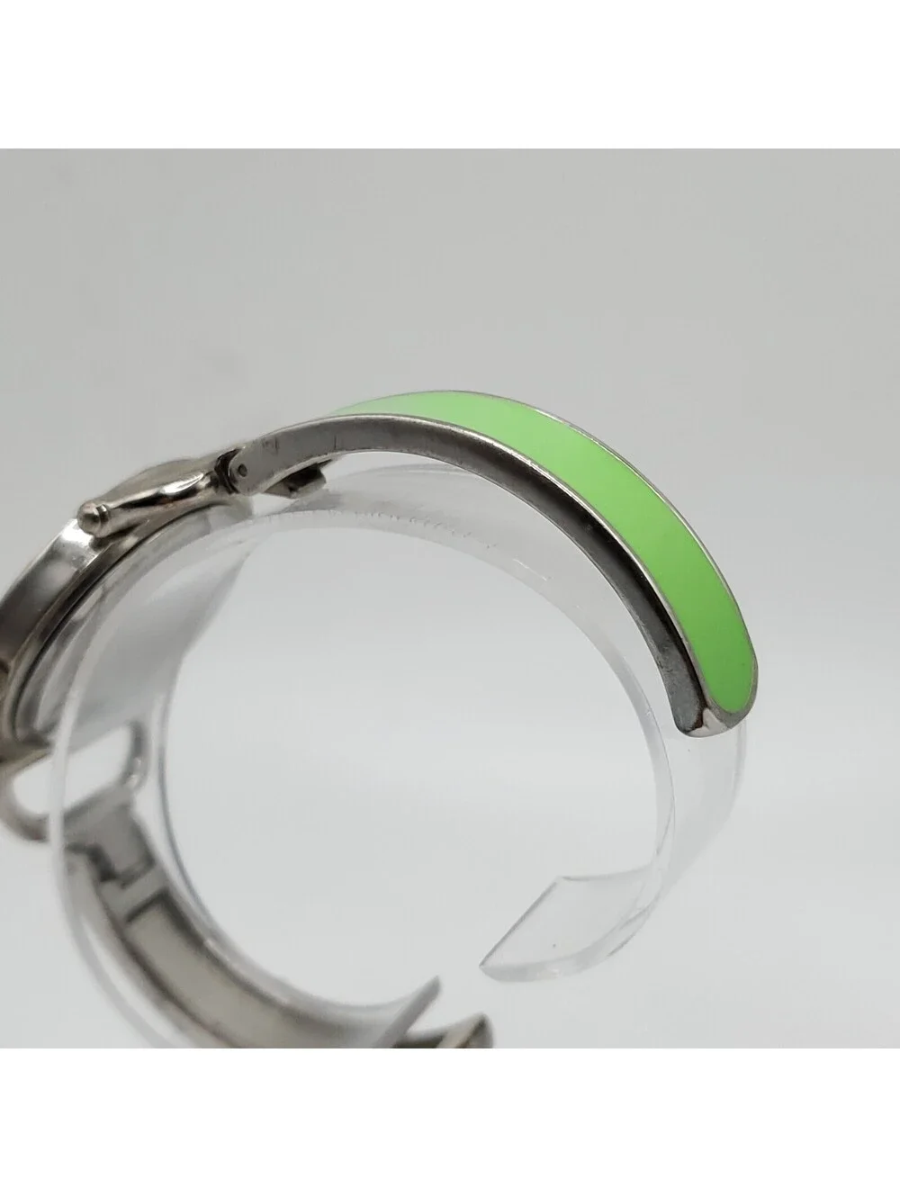 Geneva Platinum Womens Watch 34mm Green Silver Cuff Band New Battery